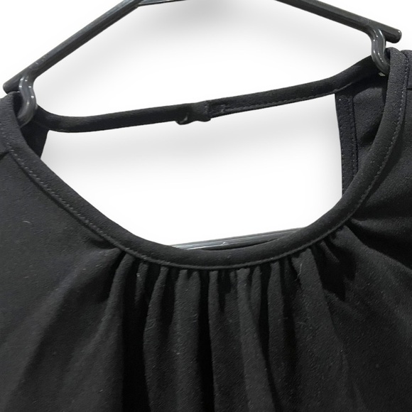 Express Womens Black Cutout Back Blouse Top Pleated Puff Long Sleeve Large NWT - Picture 3 of 7